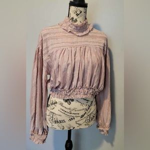 Rose pink blouse with crop top feel